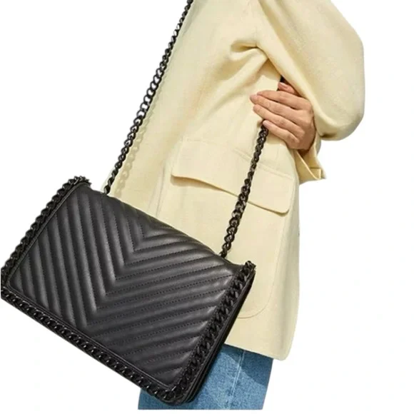 Aldo Greenwald black quilted chain detail crossbody bag - Picture 2 of 12